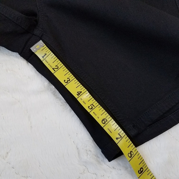 Torrid Bermuda Jean Shorts - Picture 5 of 9